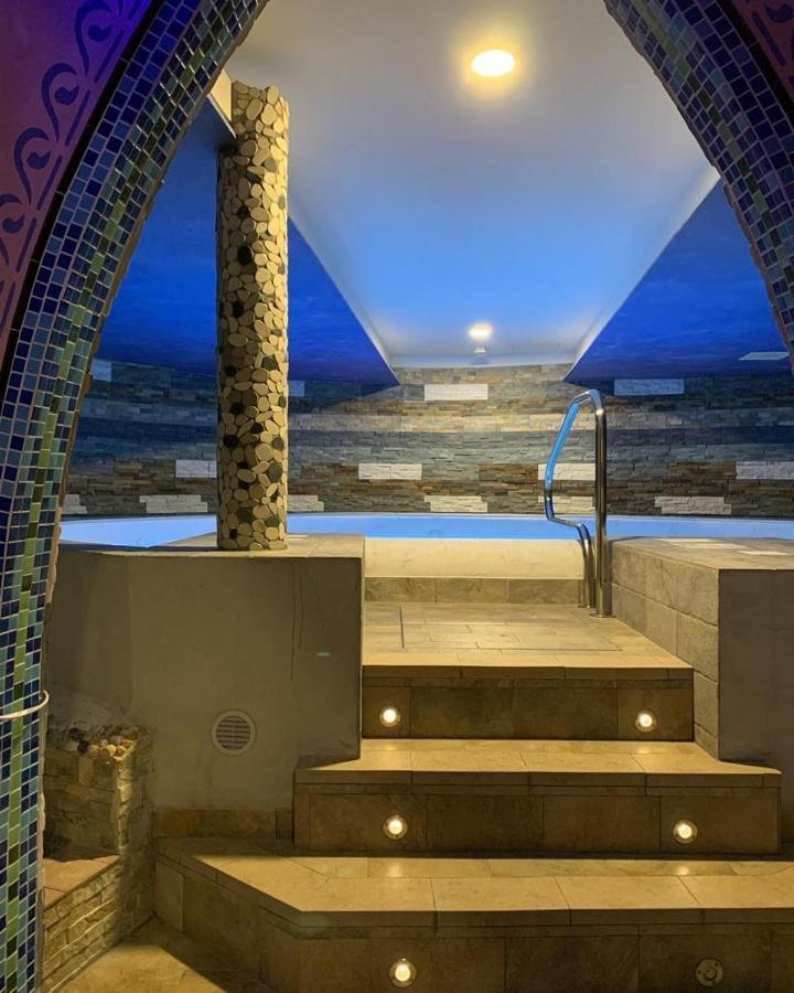 Impero Hotel Beauty & Spa - Bike Hotel Cantello Exterior photo